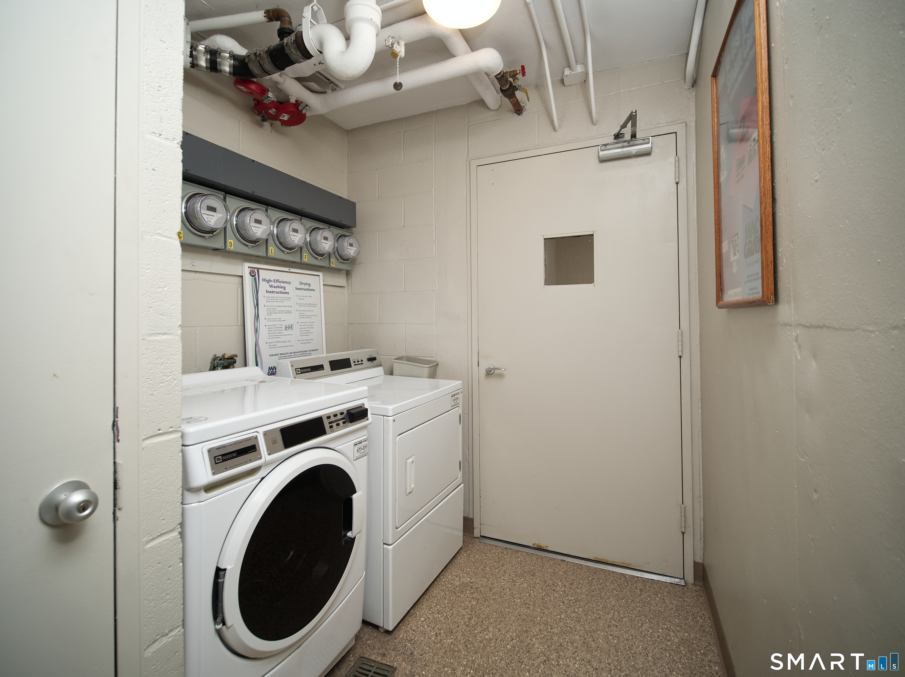 1 Gold Street, Unit 12G Hartford, CT 06103 - Photo 12 of 12 laundry room