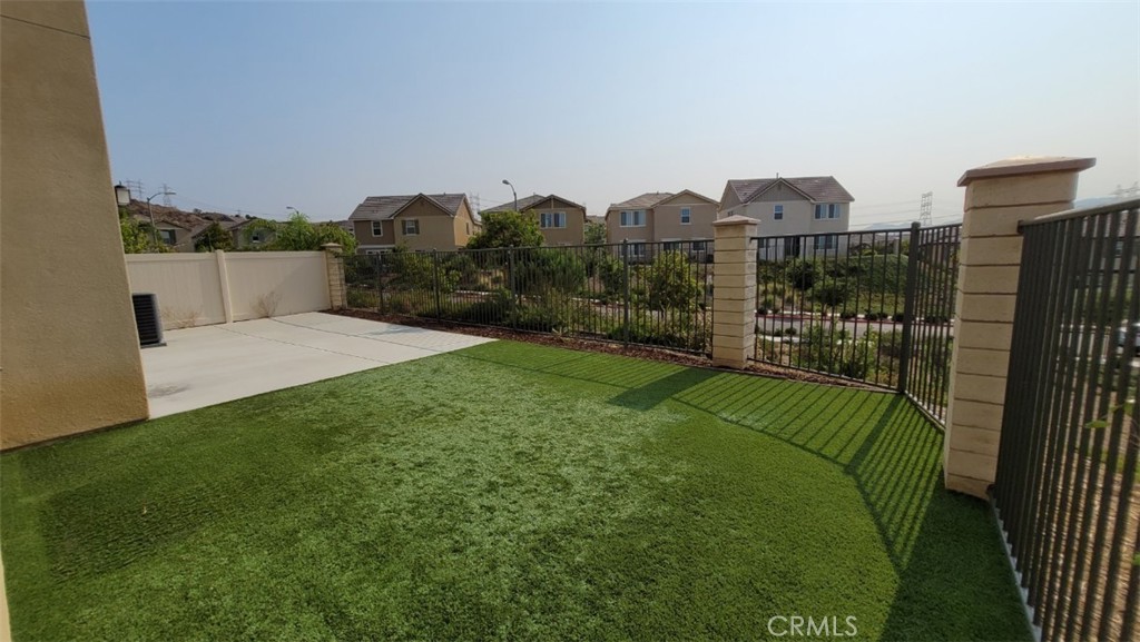 22056 Windham Way Saugus, CA 91350 - Photo 30 of 35 a view of a city