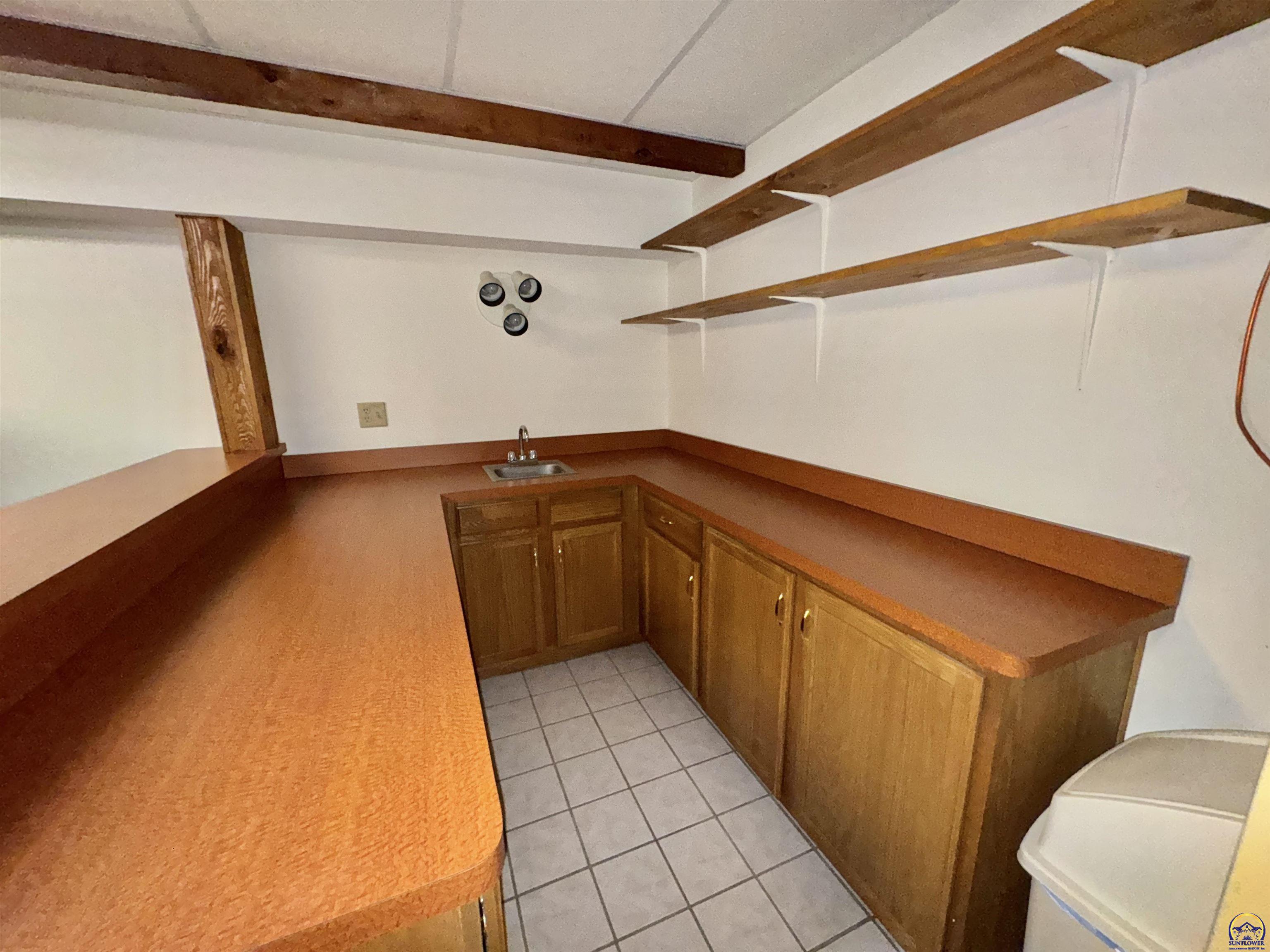 1038 Southwest Randolph Avenue Topeka, KS 66604 - Photo 16 of 25