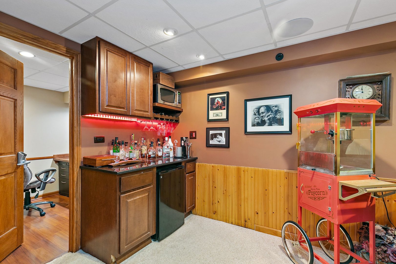 1010 Wakefield Drive Elgin, IL 60120 - Photo 20 of 32