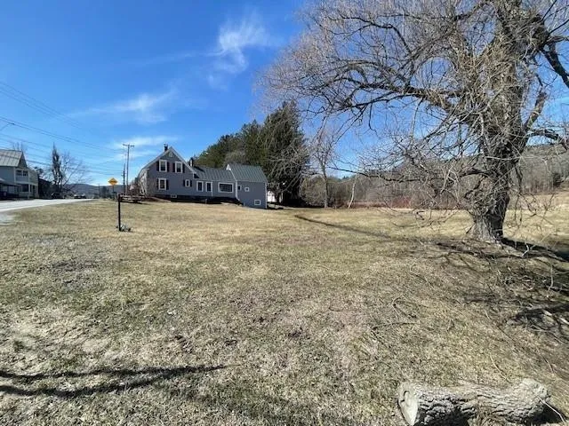 $275,000 | 1054 West Woodstock Road, Woodstock, VT 05091