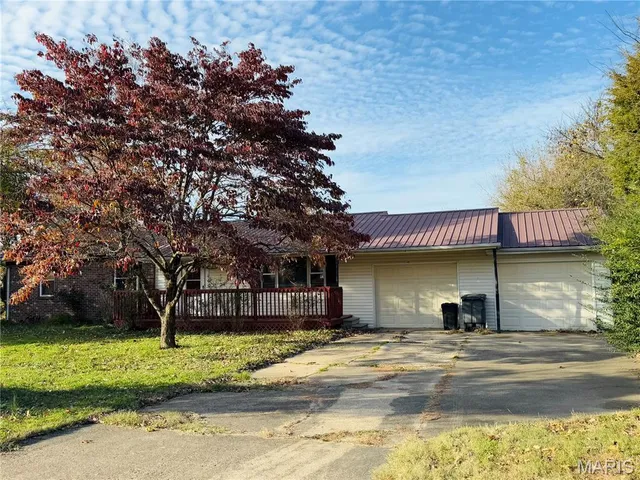 $161,500 | 100 Summit Street, Matthews, MO 63867