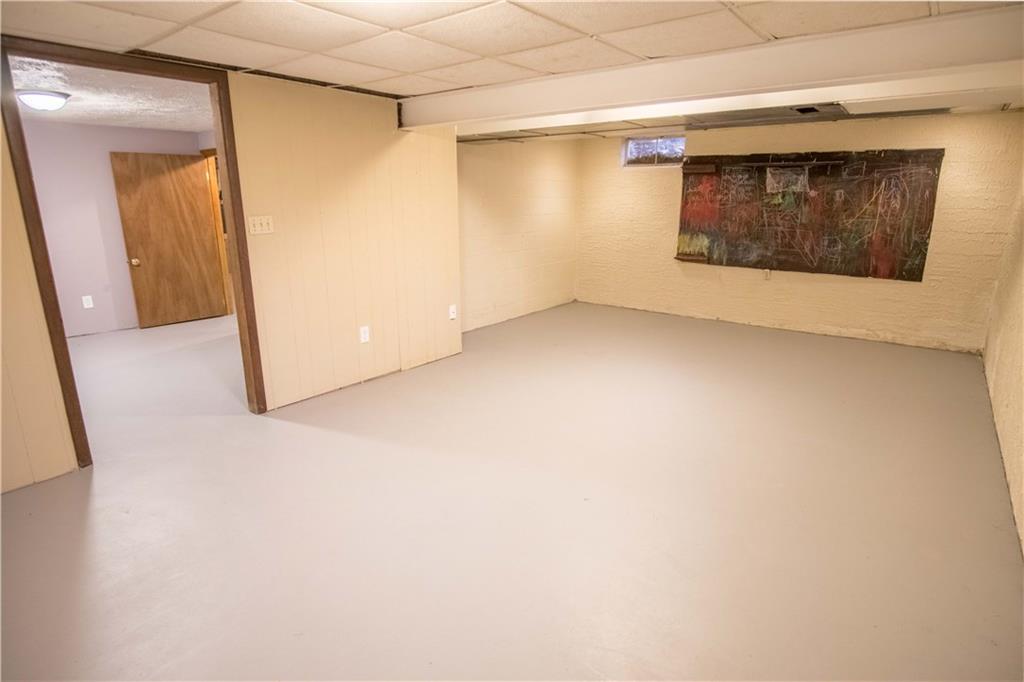 772 Franklin Road Mars, PA 16046 - Photo 24 of 25 Gallery Image 24
