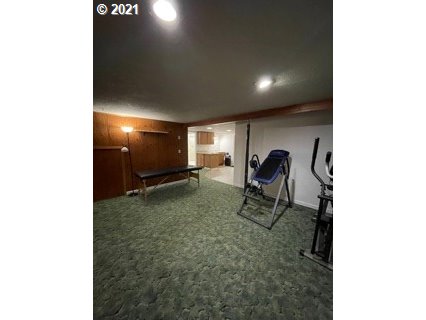 2559 Ridgeway Drive Reedsport, OR 97467 - Photo 24 of 30 Family Room