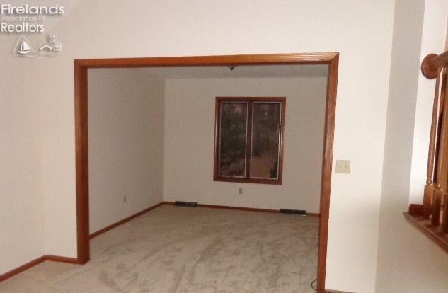 14710 Kneisel Road Vermilion, OH 44089 - Photo 6 of 10 Gallery Image 6