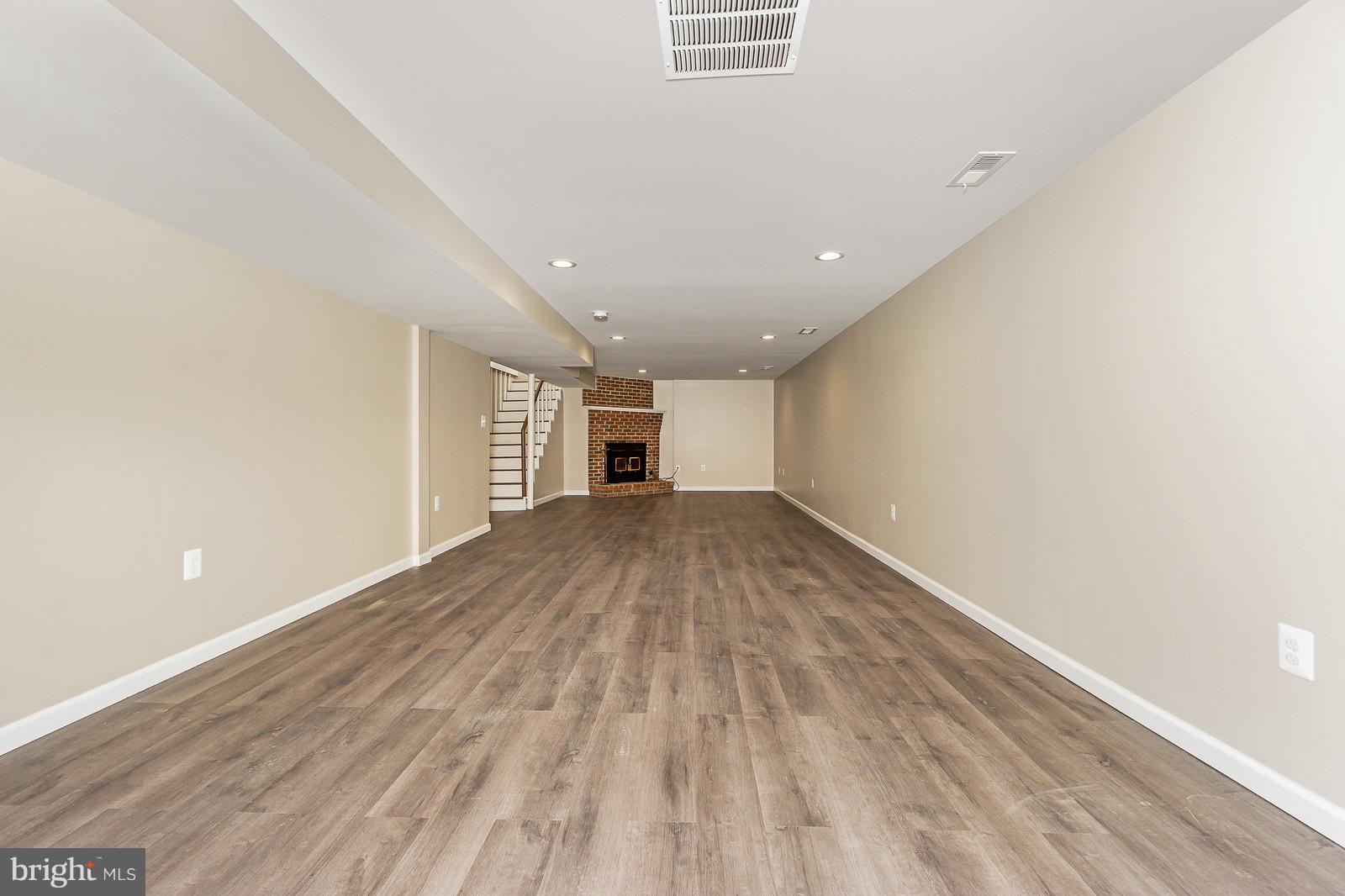 8105 Fort Foote Road Fort Washington, MD 20744 - Photo 22 of 30 Basement