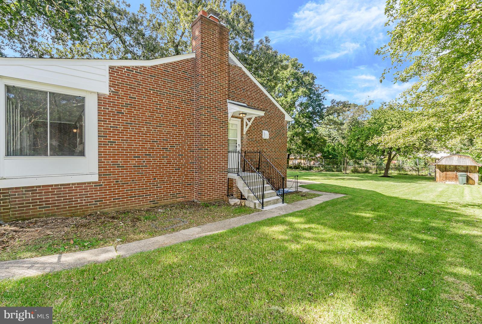 8105 Fort Foote Road Fort Washington, MD 20744 - Photo 27 of 30 Exterior (Rear)