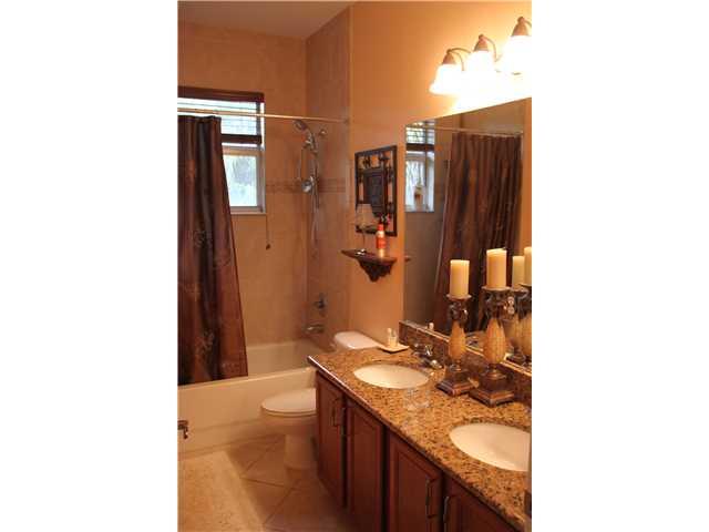 521 Southwest Timber Trail Stuart, FL 34997 - Photo 13 of 18 Gallery Image 13