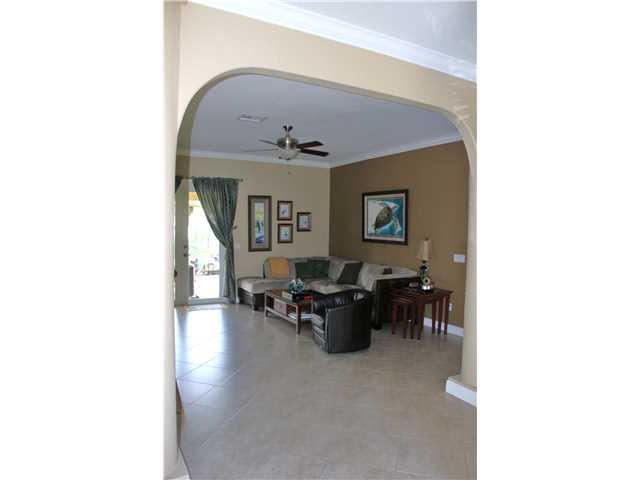 521 Southwest Timber Trail Stuart, FL 34997 - Photo 14 of 18 Gallery Image 14