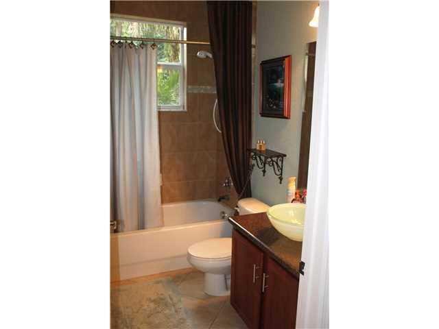 521 Southwest Timber Trail Stuart, FL 34997 - Photo 15 of 18 Gallery Image 15