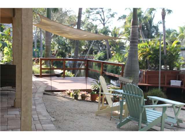 521 Southwest Timber Trail Stuart, FL 34997 - Photo 10 of 18 Gallery Image 10
