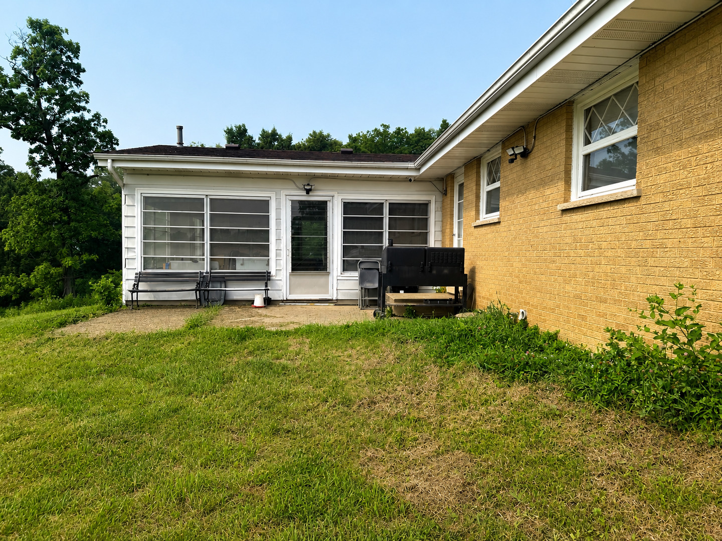 11305 Ballard Road Woodstock, IL 60098 - Photo 3 of 15