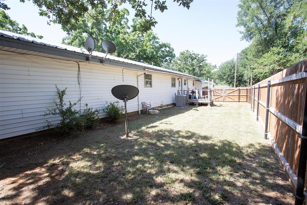 1430 Point Road Graham, TX 76450 - Photo 16 of 36
