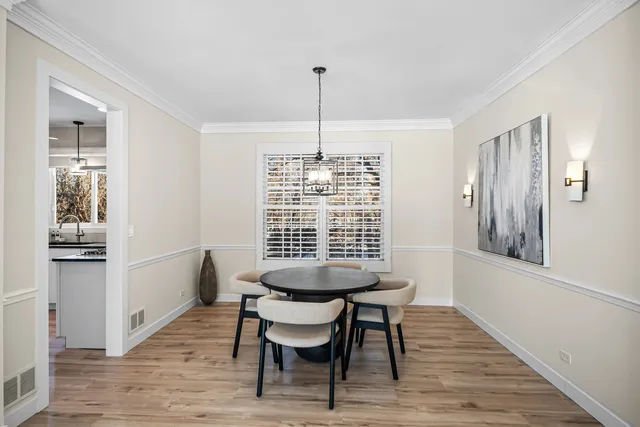 $950,000 | 1802 Princeton Court, Lake Forest, IL 60045