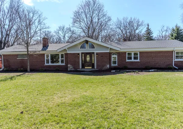 $357,500 | 888 Woodstock Road, Olympia Fields, IL 60461