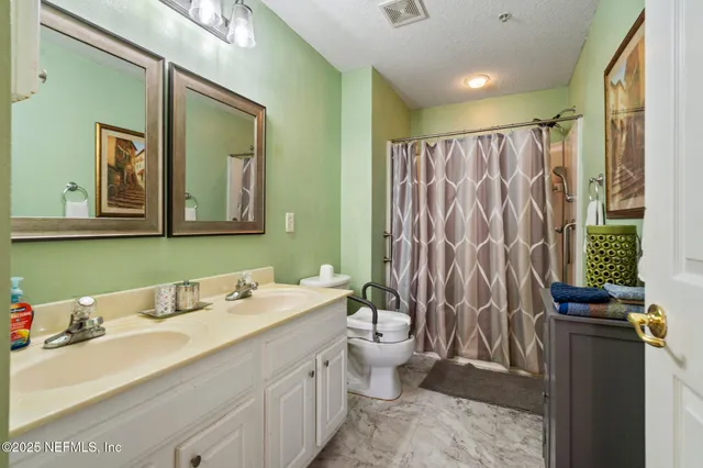 $199,500 | 785 Oakleaf Plantation Parkway, Unit 622, Orange Park, FL 32065