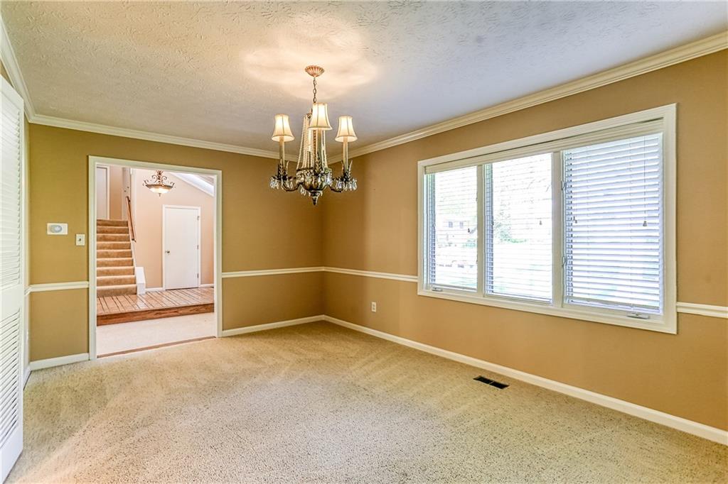 8145 Claridge Road Indianapolis, IN 46260 - Photo 18 of 60 Gallery Image 18