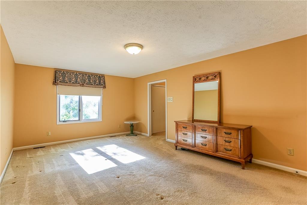 8145 Claridge Road Indianapolis, IN 46260 - Photo 19 of 60 Gallery Image 19