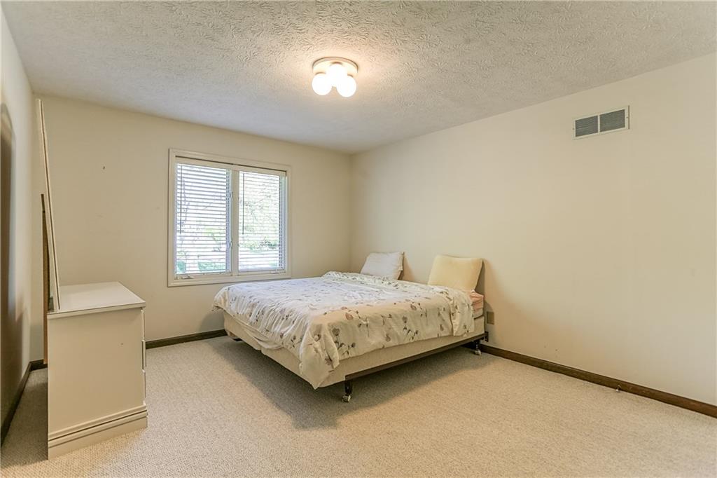 8145 Claridge Road Indianapolis, IN 46260 - Photo 26 of 60 Gallery Image 26
