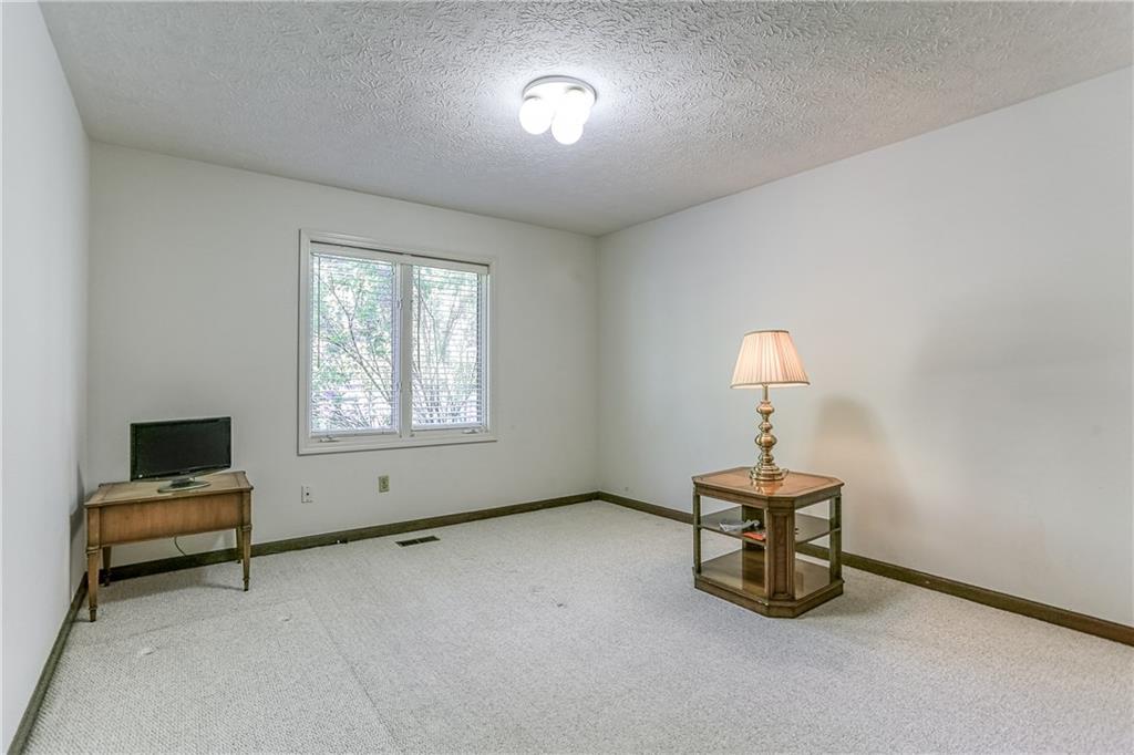 8145 Claridge Road Indianapolis, IN 46260 - Photo 29 of 60 Gallery Image 29