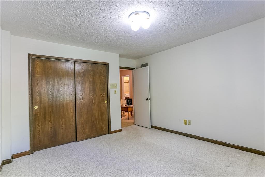 8145 Claridge Road Indianapolis, IN 46260 - Photo 31 of 60 Gallery Image 31