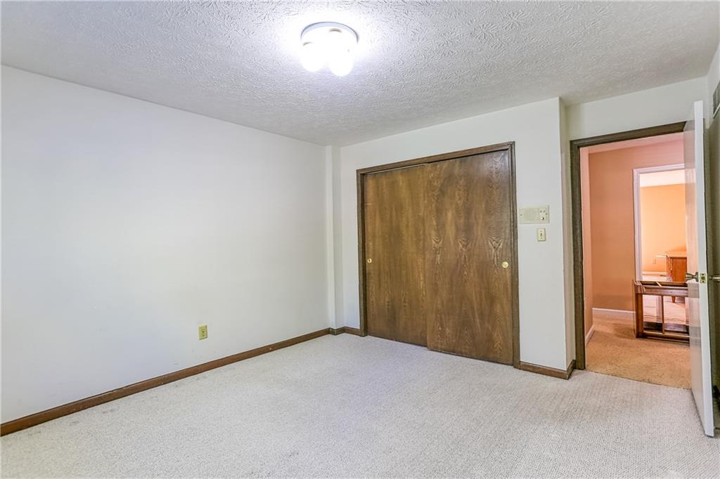 8145 Claridge Road Indianapolis, IN 46260 - Photo 32 of 60 Gallery Image 32