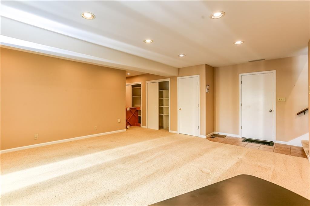 8145 Claridge Road Indianapolis, IN 46260 - Photo 42 of 60 Gallery Image 42
