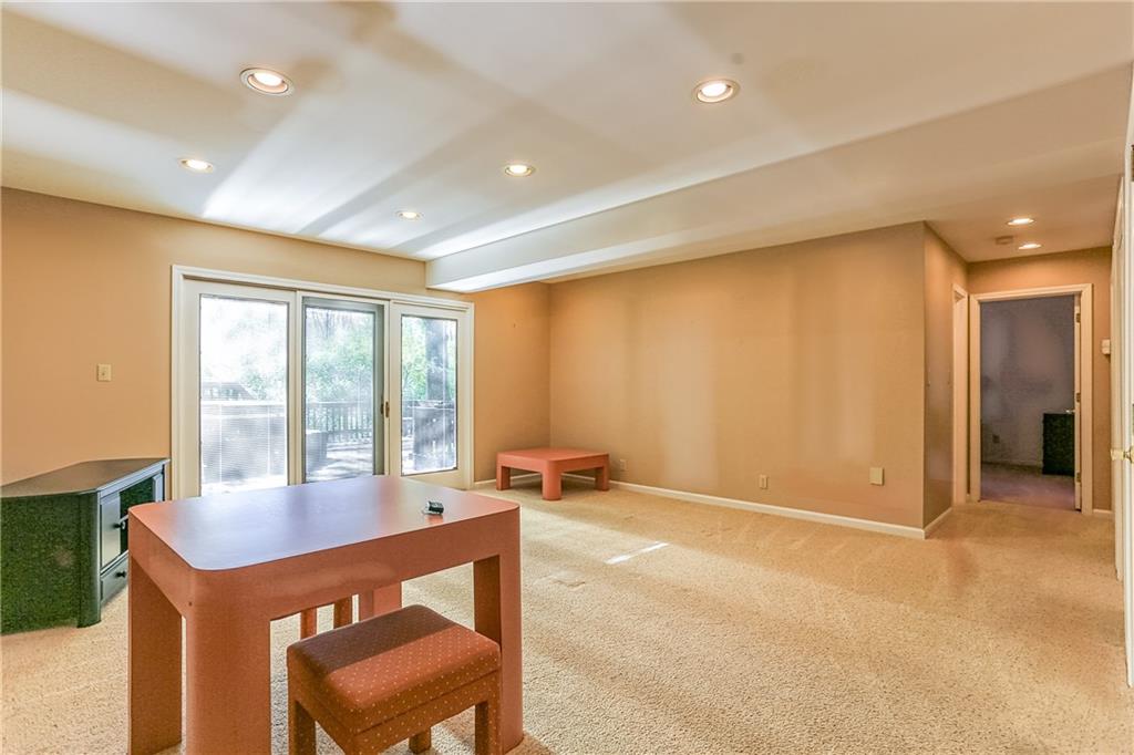 8145 Claridge Road Indianapolis, IN 46260 - Photo 46 of 60 Gallery Image 46