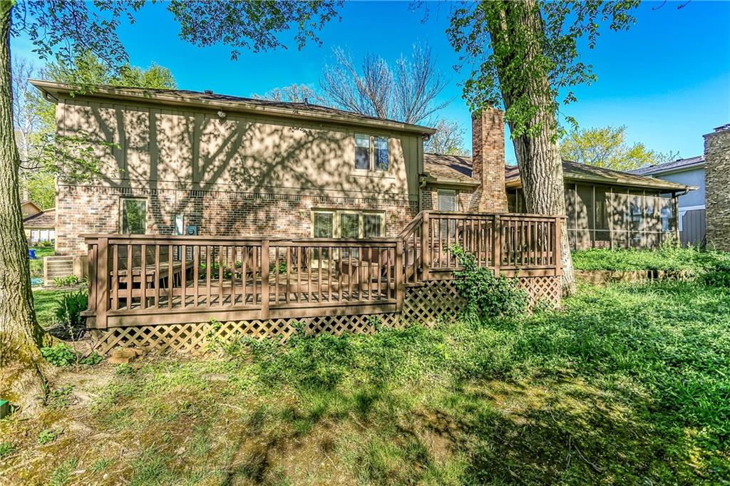 8145 Claridge Road Indianapolis, IN 46260 - Photo 53 of 60 Gallery Image 53