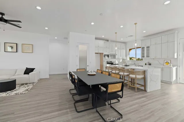 $624,999 | 7214 West W Avenue, Lancaster, CA 93536