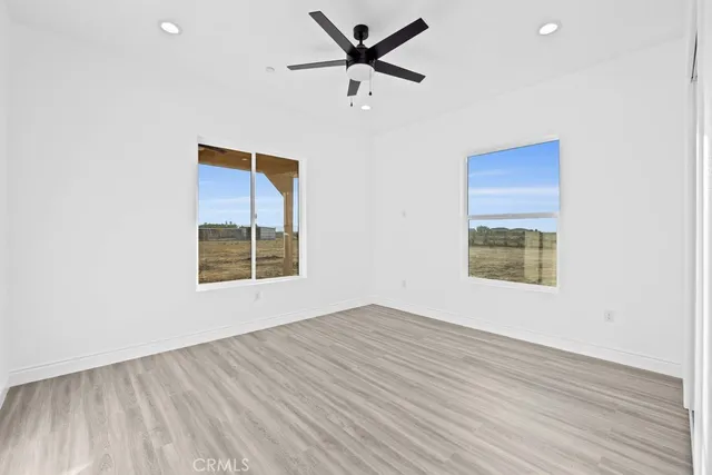 $624,999 | 7214 West W Avenue, Lancaster, CA 93536