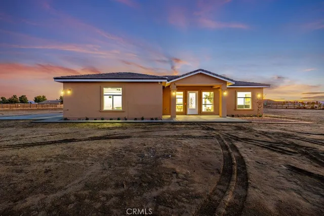 $624,999 | 7214 West W Avenue, Lancaster, CA 93536