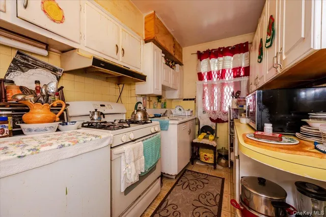 $598,000 | 1181 Grenada Place | Edenwald