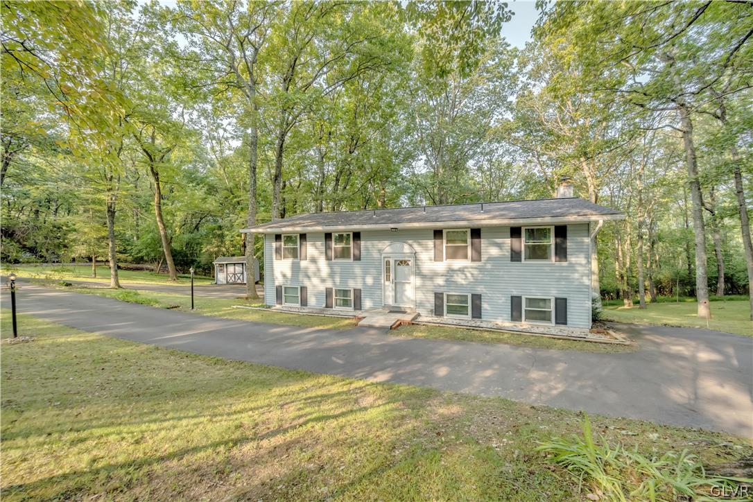 2578 Woods Edge Road Bath, PA 18014 - Photo 2 of 40 Gallery Image 2
