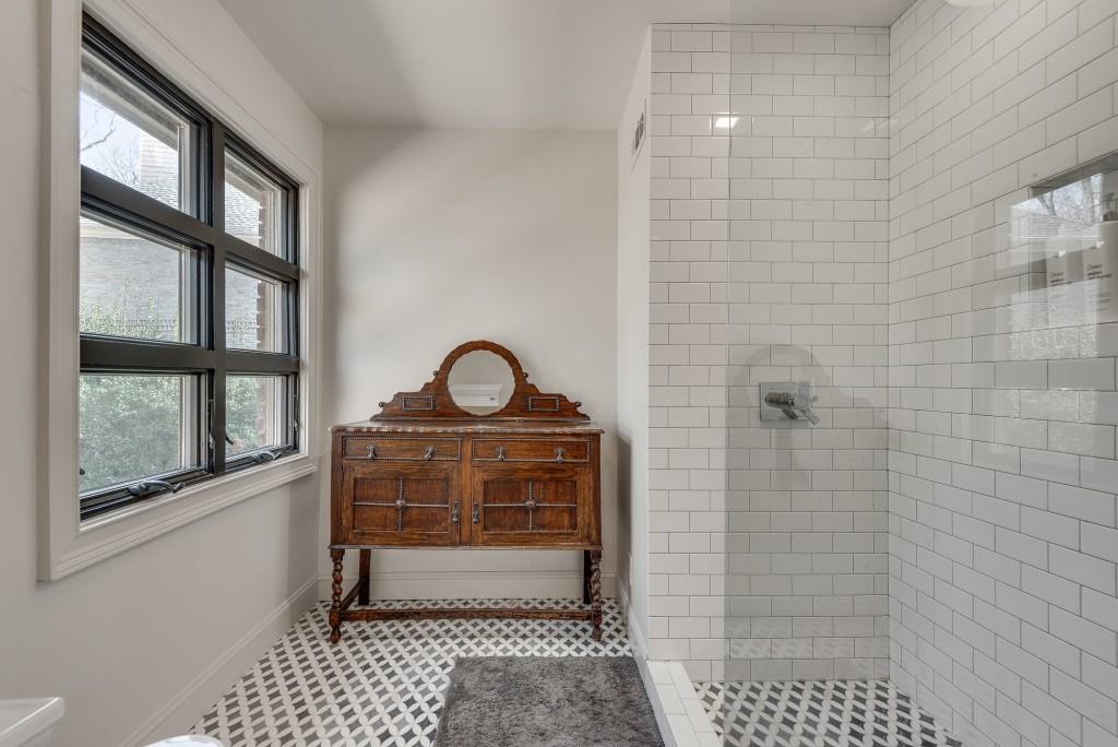 1846 Angelique Drive Decatur, GA 30033 - Photo 25 of 45 a room with a chair and a window