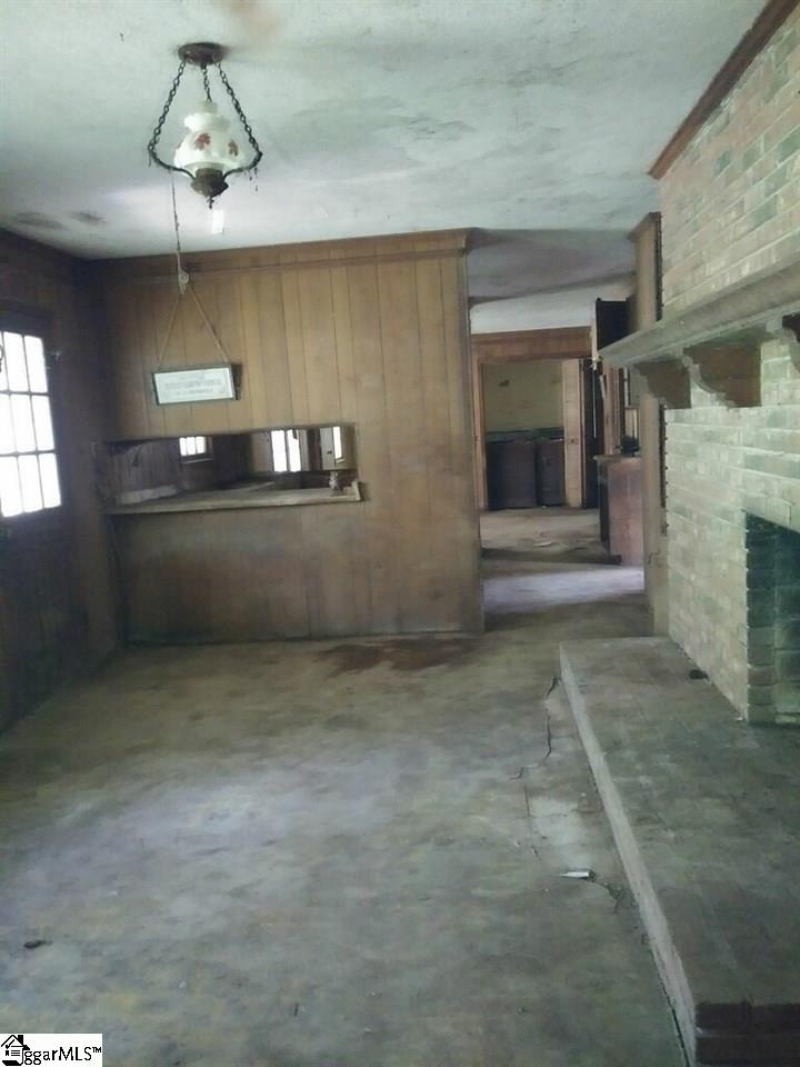 140 Creekfield Road Clinton, SC 29325 - Photo 10 of 15 Gallery Image 10