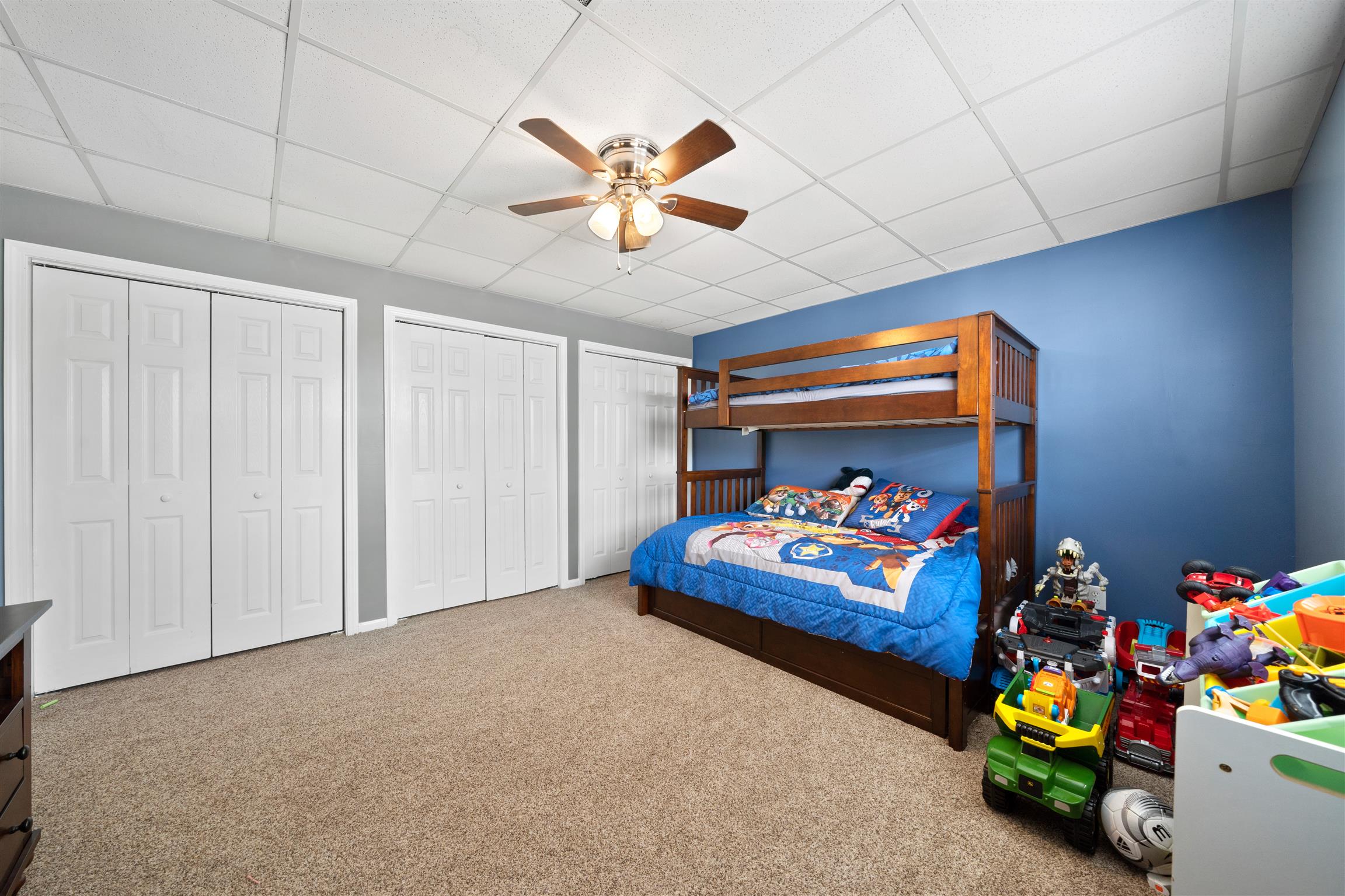 6977 Woodruff Tolleson Road Adams, TN 37010 - Photo 19 of 27 a bedroom with bed and window
