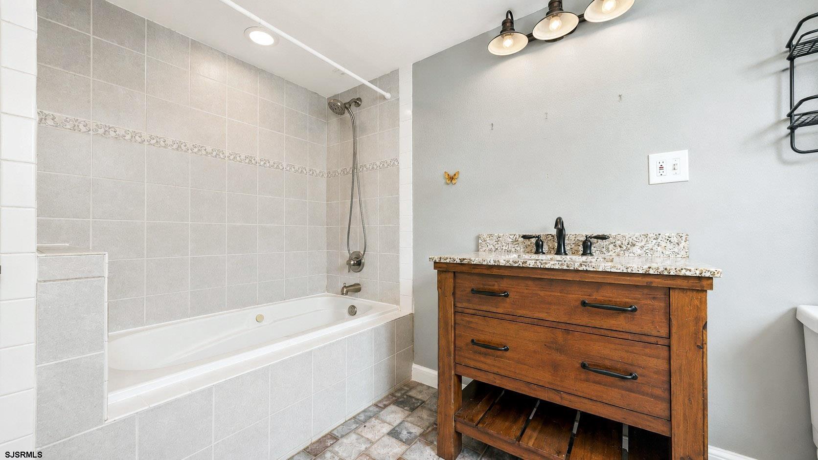 1205 Zion Road Northfield, NJ 08225 - Photo 24 of 36 Gallery Image 24