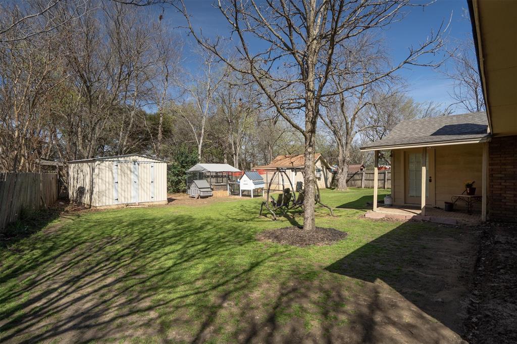 125 West Fifth Street Krum, TX 76249 - Photo 34 of 40