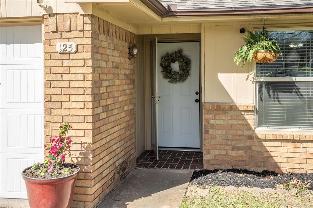 125 West Fifth Street Krum, TX 76249 - Photo 5 of 40