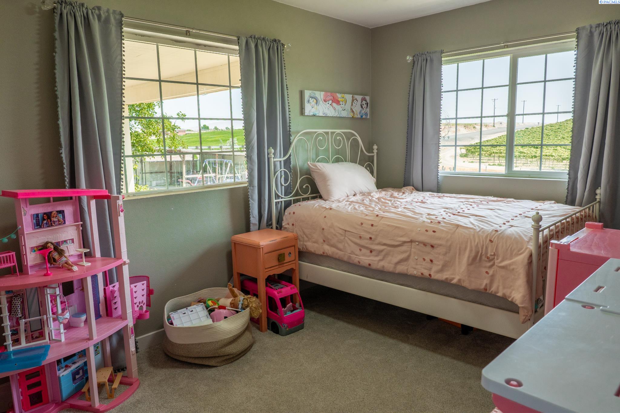 640 Arrowsmith Road Sunnyside, WA 98944 - Photo 13 of 15 Gallery Image 13