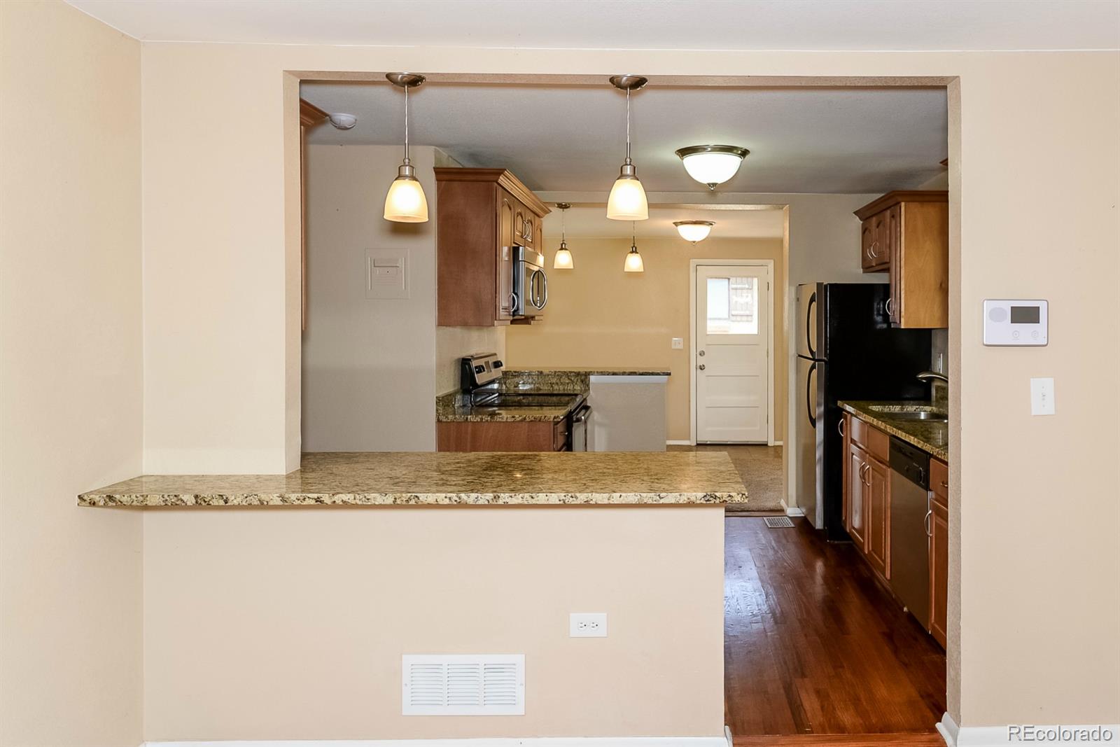 4769 Carr Street Wheat Ridge, CO 80033 - Photo 6 of 32 Gallery Image 6