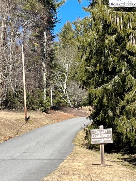 Linhigh Drive Newland, NC 28657 - Photo 13 of 16 a sign board with parking space