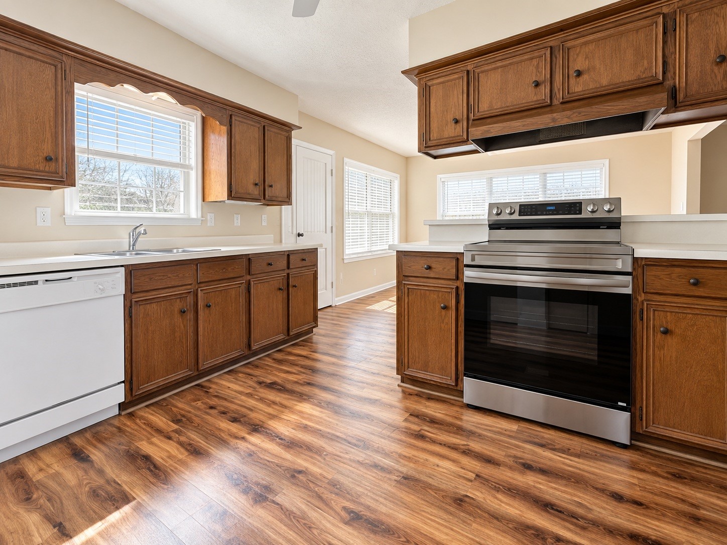 6510 FM 3012 Road Wharton, TX 77488 - Photo 25 of 47 Kitchen in 2nd House