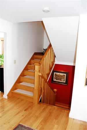 374 Old Montague Road Amherst, MA 01002 - Photo 10 of 30
