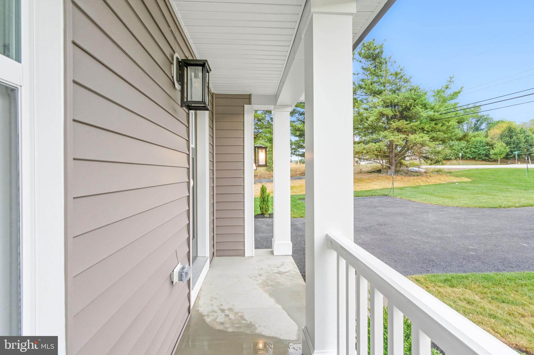 49 Old York Road Dillsburg, PA 17019 - Photo 5 of 37