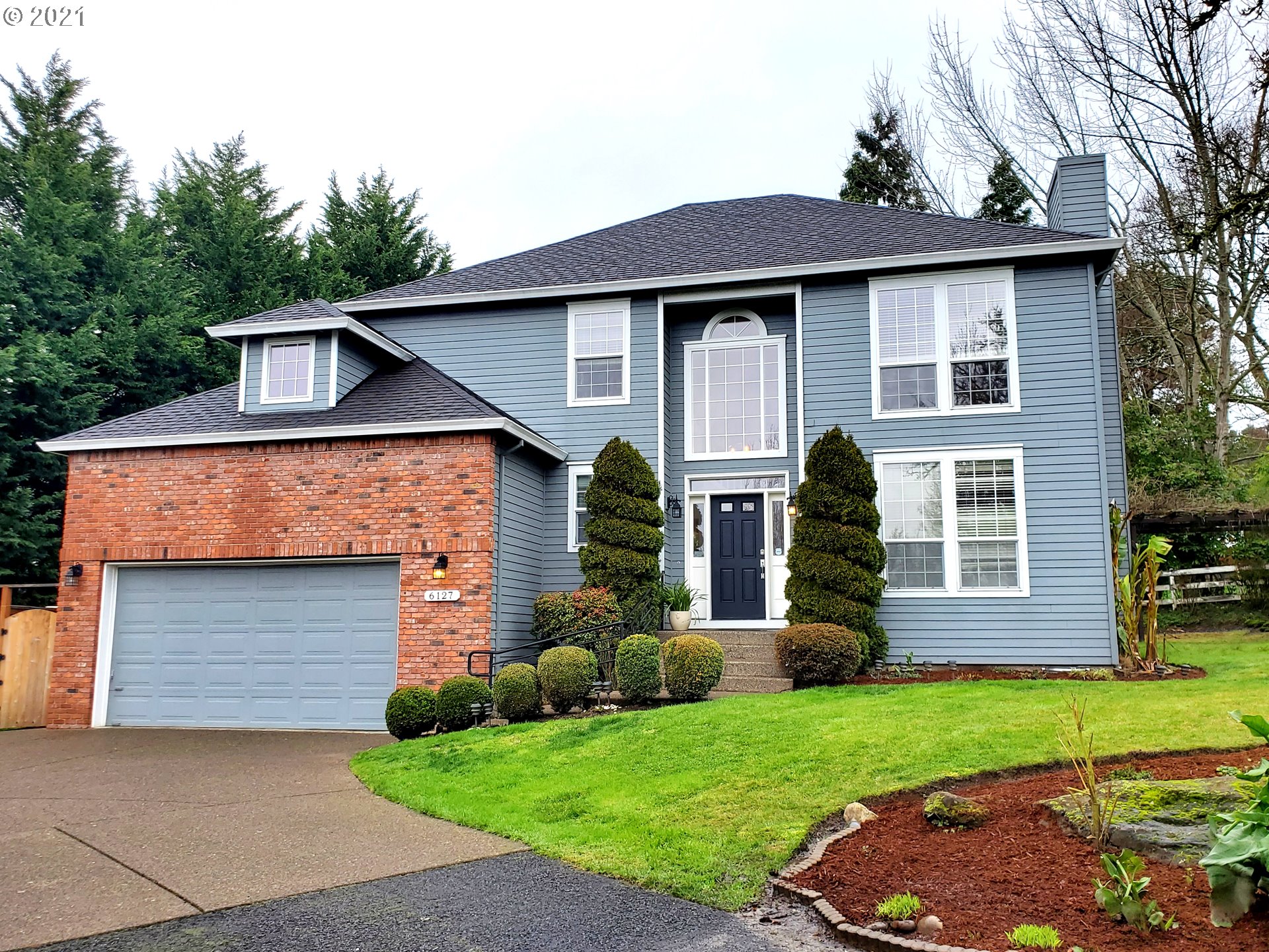 6127 Southwest Kruse Ridge Drive Portland, OR 97219 - Photo 1 of 31 Gallery Image 1