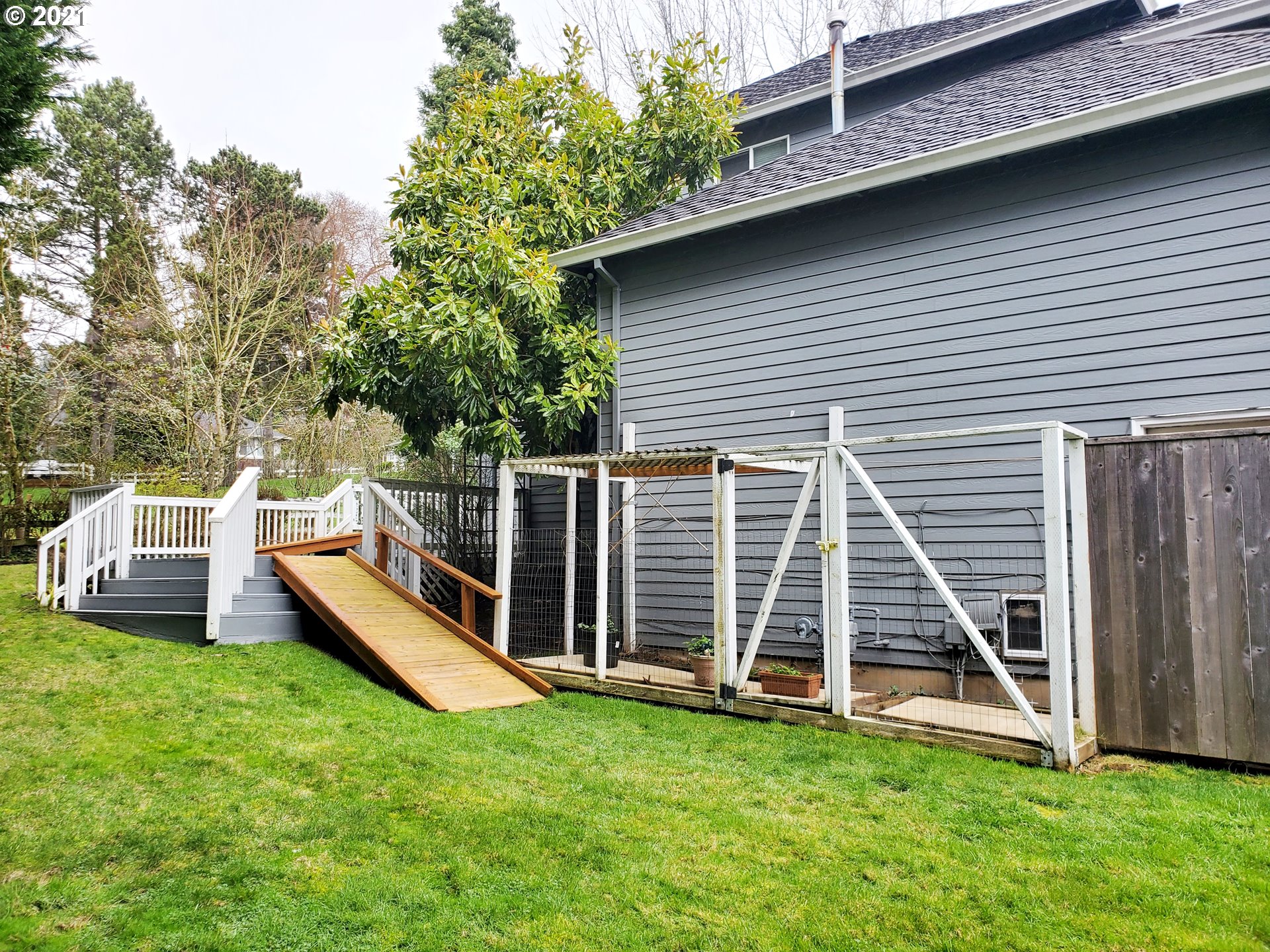 6127 Southwest Kruse Ridge Drive Portland, OR 97219 - Photo 29 of 31 Gallery Image 29