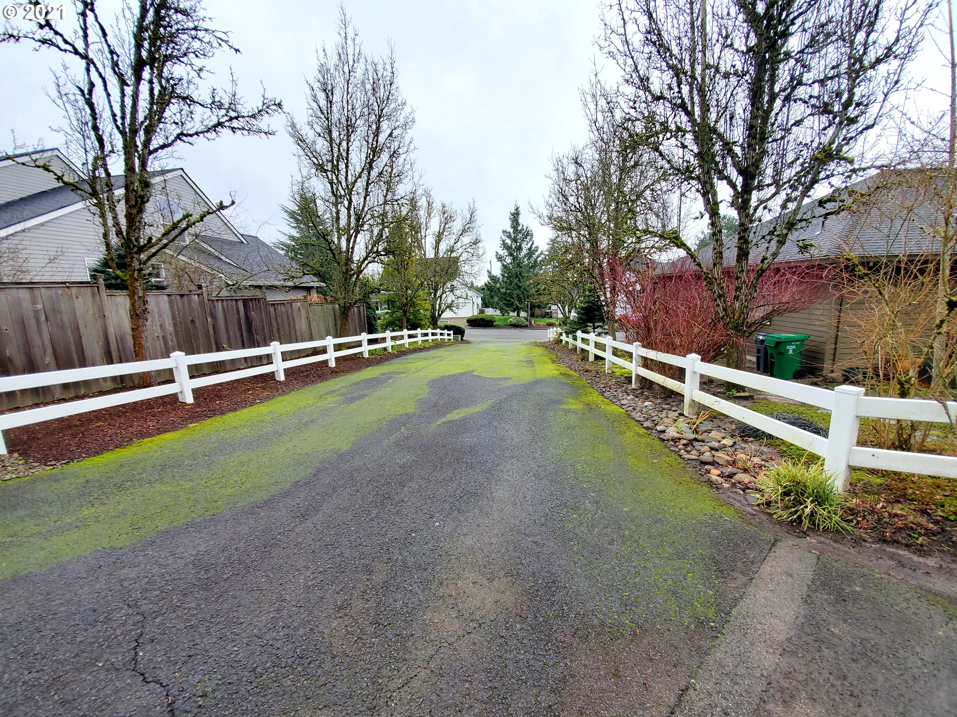 6127 Southwest Kruse Ridge Drive Portland, OR 97219 - Photo 5 of 31 Gallery Image 5
