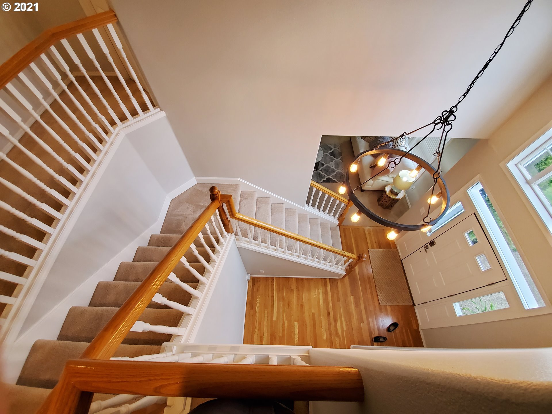 6127 Southwest Kruse Ridge Drive Portland, OR 97219 - Photo 7 of 31 Gallery Image 7
